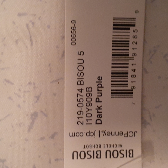 Dress - Picture 2 of 2